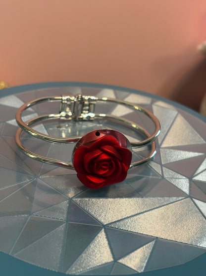 Red Rose silver bracelet – Classic & Romantic Style