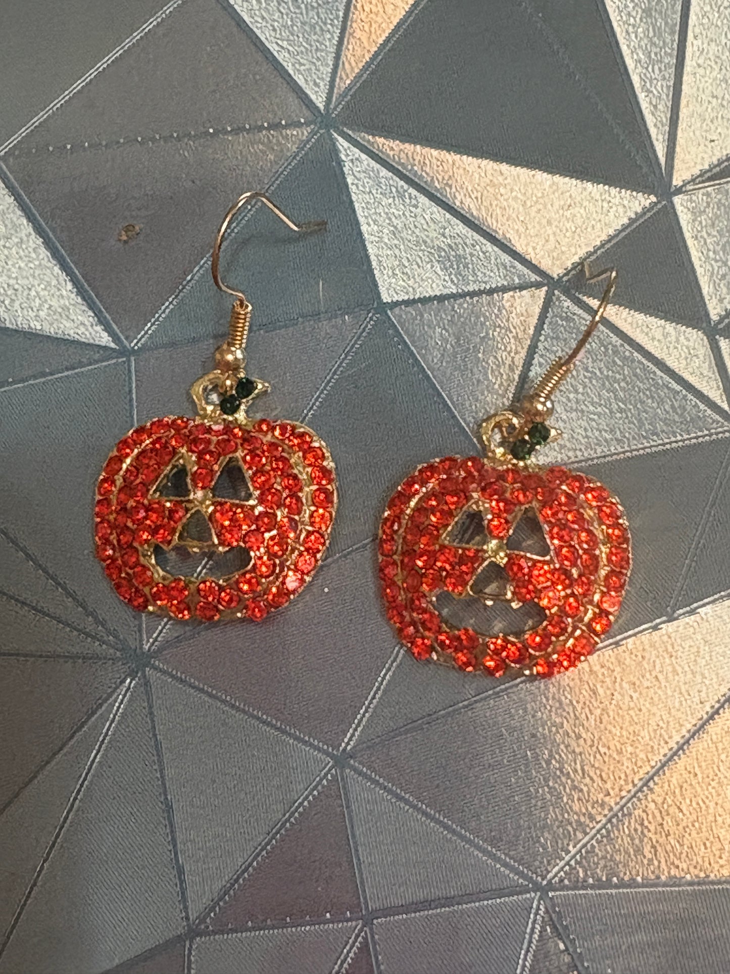 Sparkling Pumpkin Jack-O’-Lantern Wire Earrings