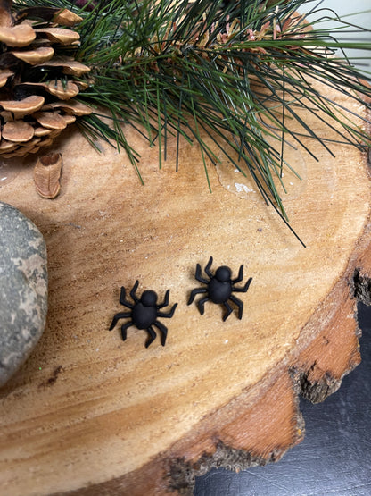 Spider Stud earringsPink tiful of LOVE
