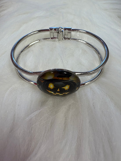 Halloween- Jack-O’-Lantern Hinged Bracelet