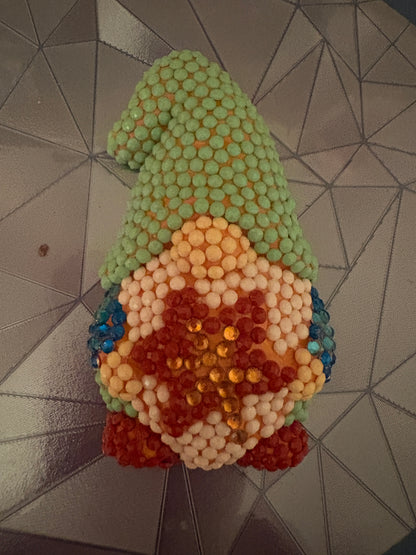 ✨ Diamond Art Magnet – Sparkling Gnome with Maple Leaf