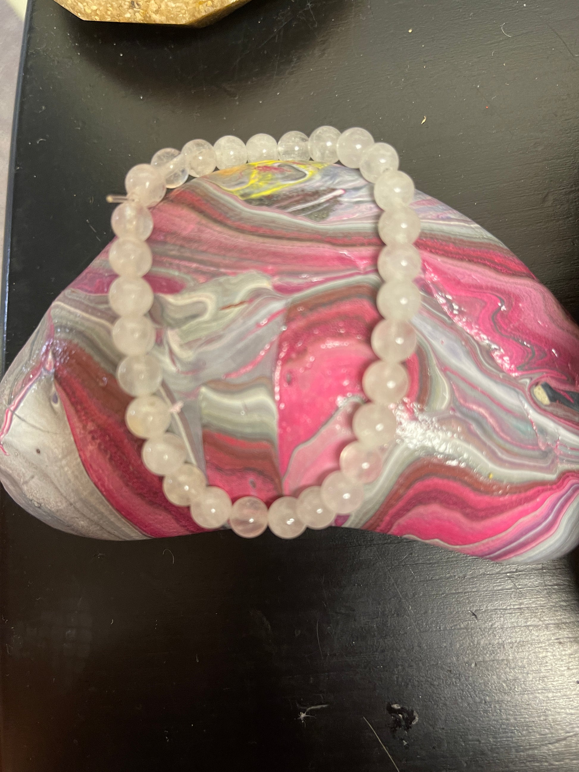 White Agate Beaded Elastic/Stretch BraceletPink tiful of LOVE