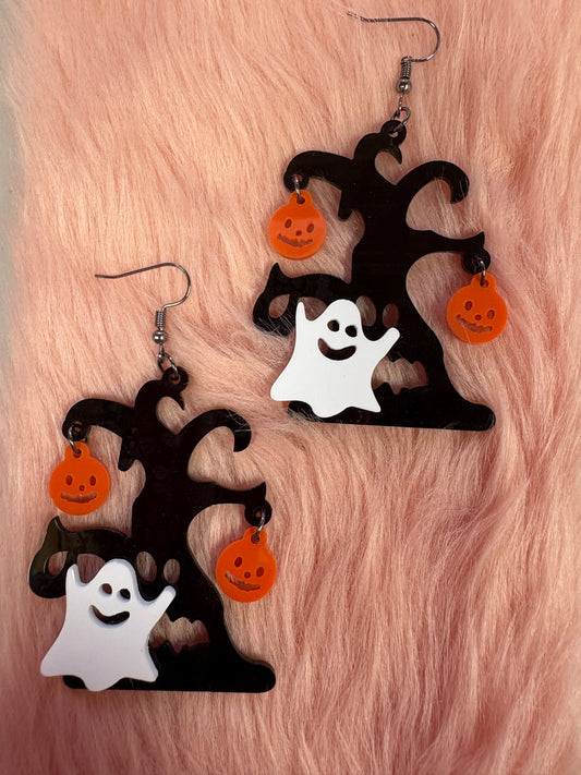 👻 Ghost & Pumpkin Tree Acrylic Dangle Earrings – Spooky Cute Halloween Style