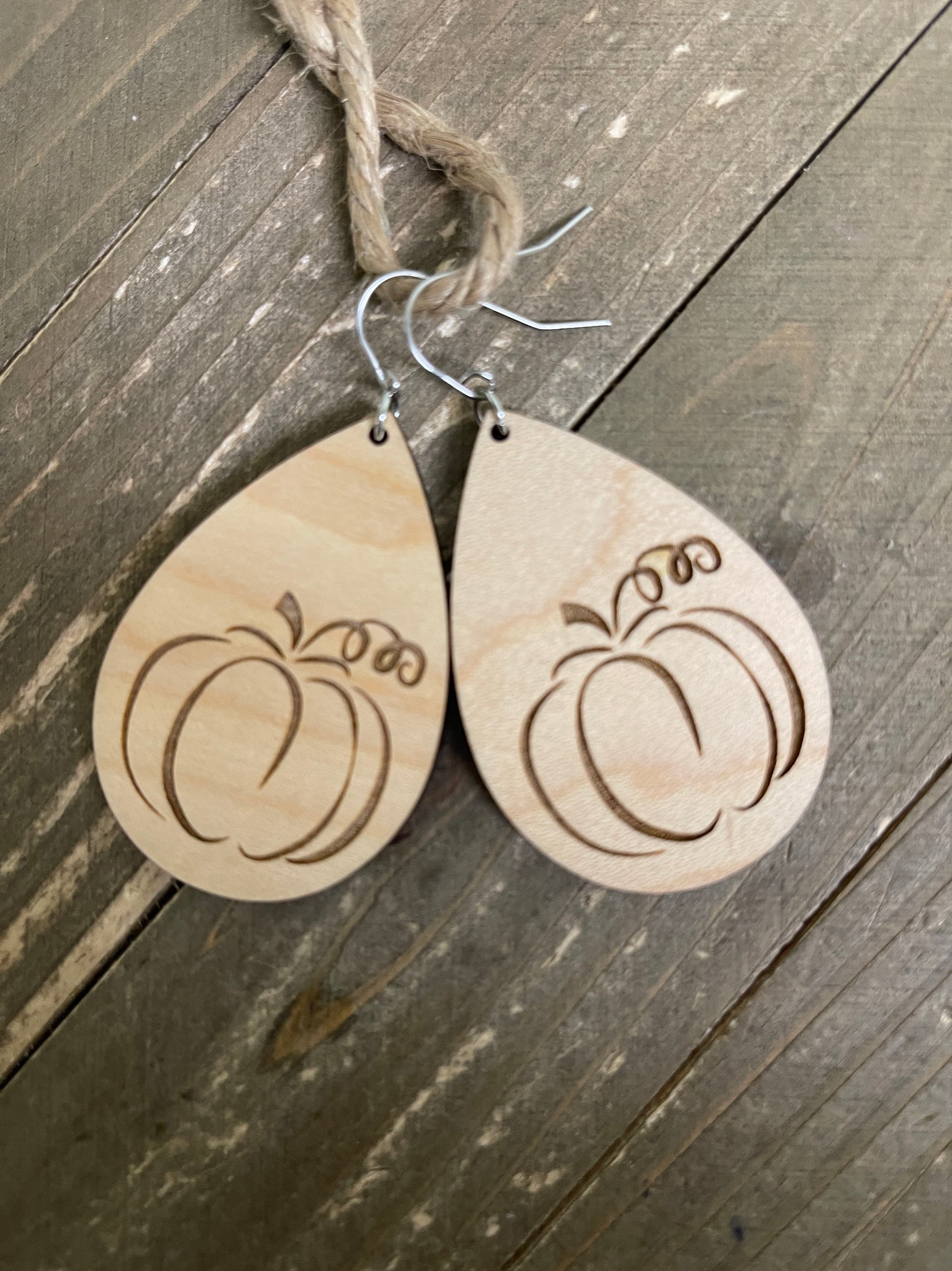 Maple Wood Pumpkin Wire Earrings