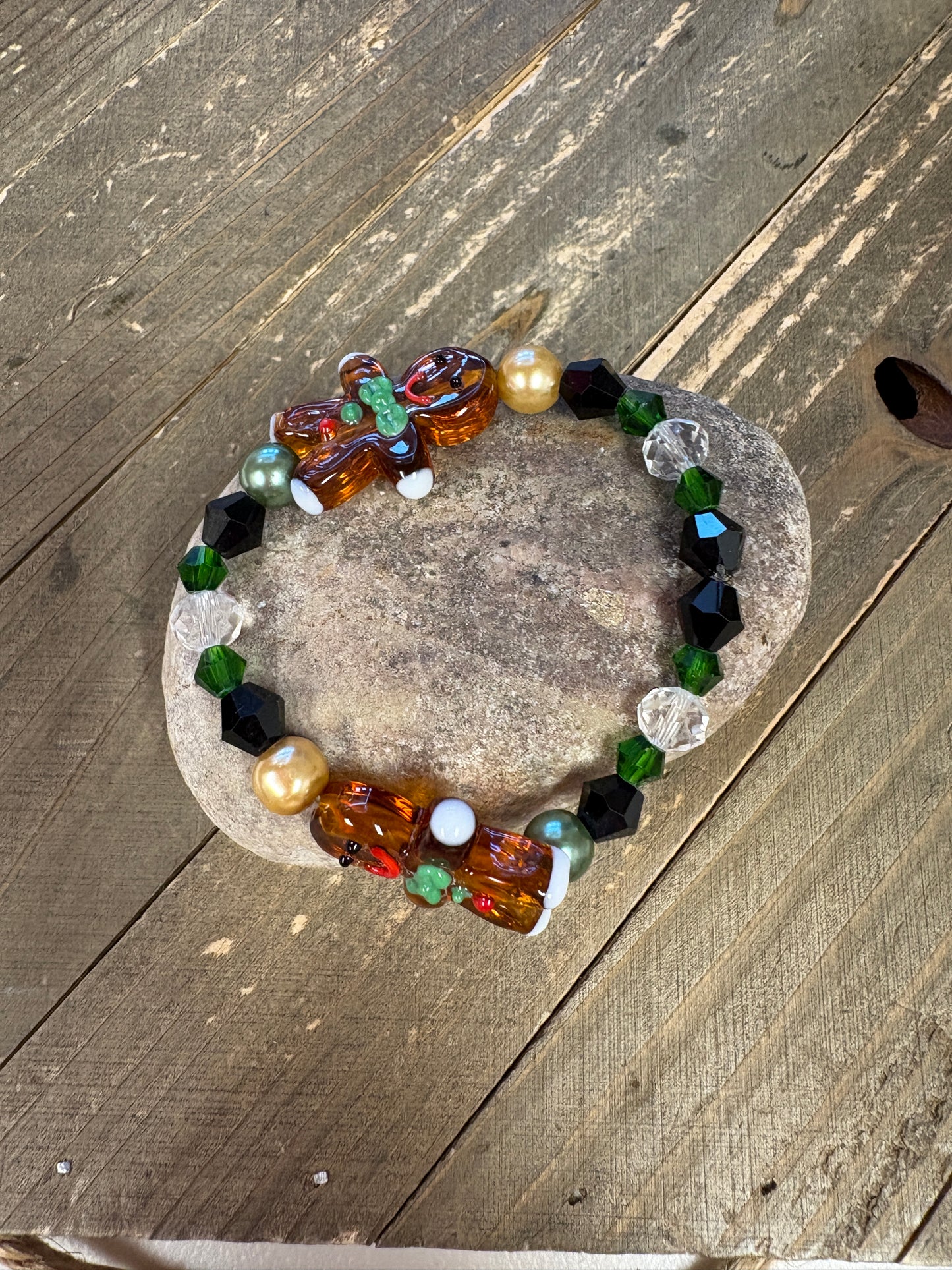 Gingerbread Man Lampworks glass beaded Stretchy Bracelet