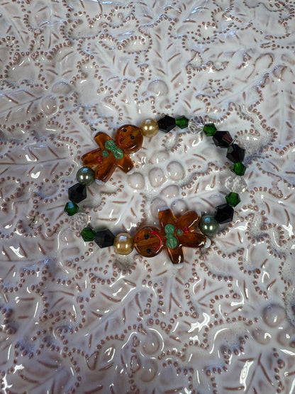 Gingerbread Man Lampworks glass beaded Stretchy Bracelet