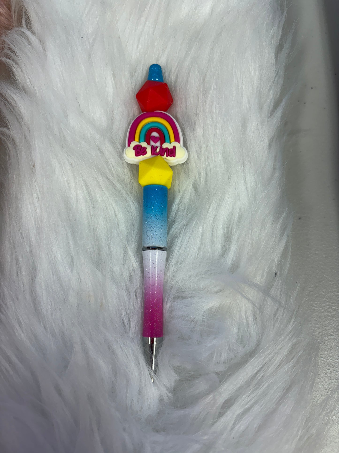 🌈 Be Kind Rainbow Beadable Pen