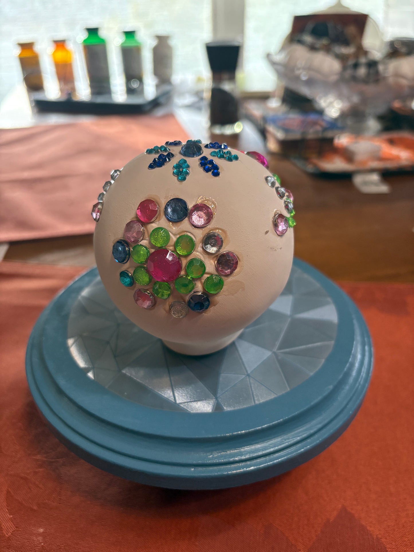 Diamond Art Ceramic Figurine – Colorful Sugar Skull Sparkle Décor