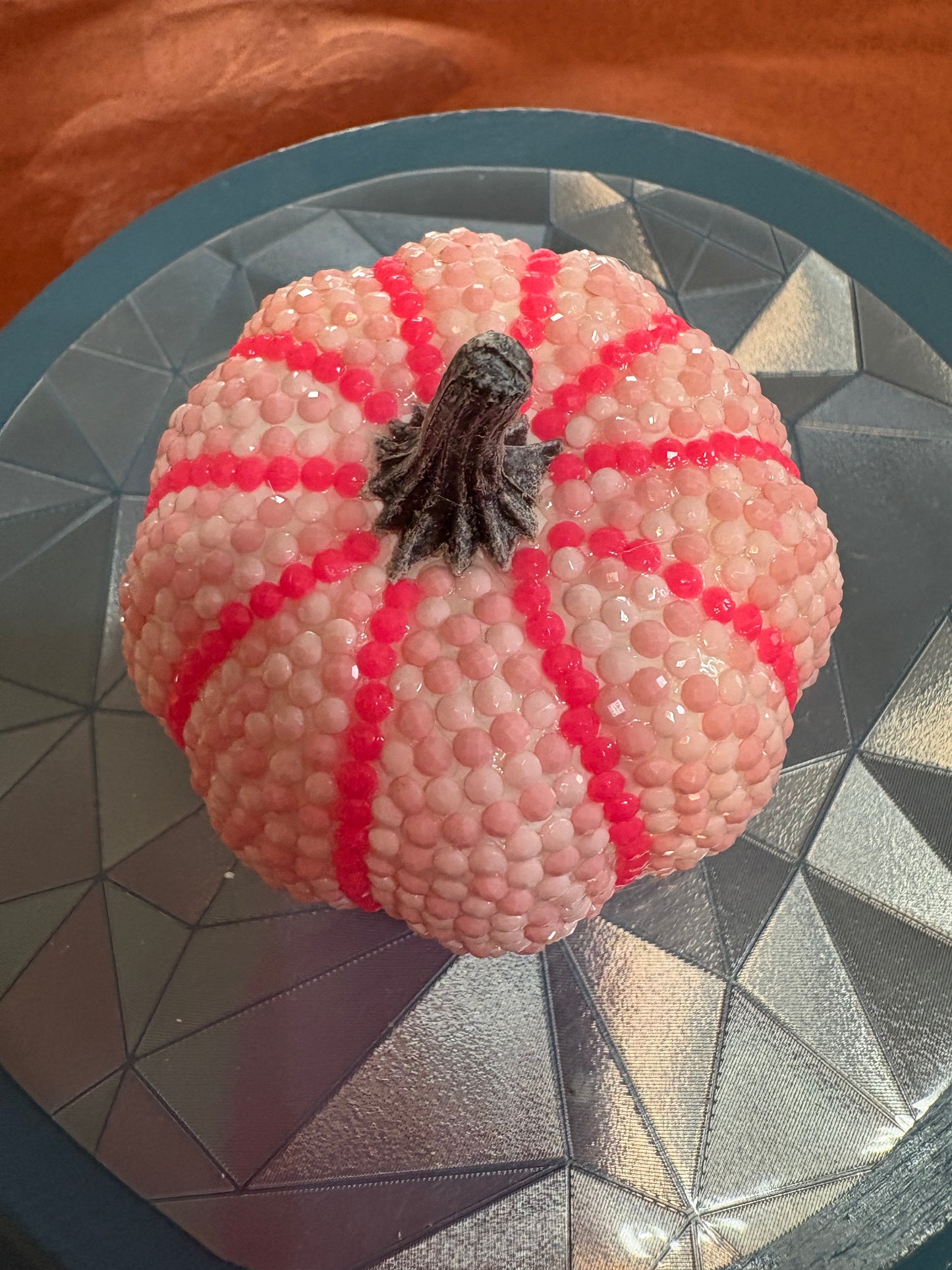 Diamond Art Pumpkin – Pink Sparkle Fall Décor (4"x4"x2")