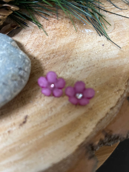 Flower Power; Sparkle Flower Stud Earrings