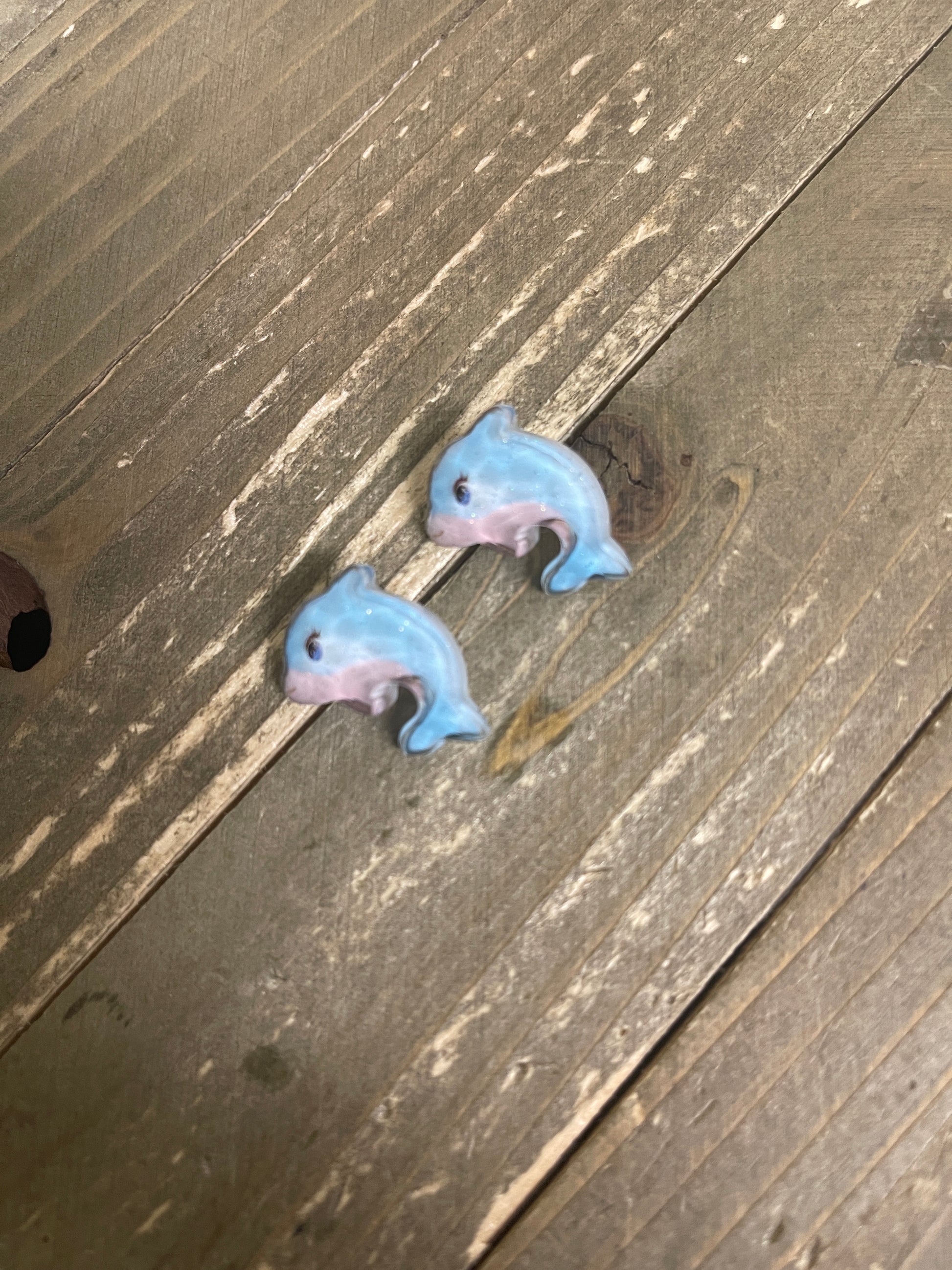 Let's Make A Splash Dolphin Stud EarringsPink tiful of LOVE