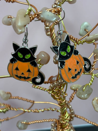 Black Cat & Pumpkin Earrings – Spooky-Cute Halloween Jewelry