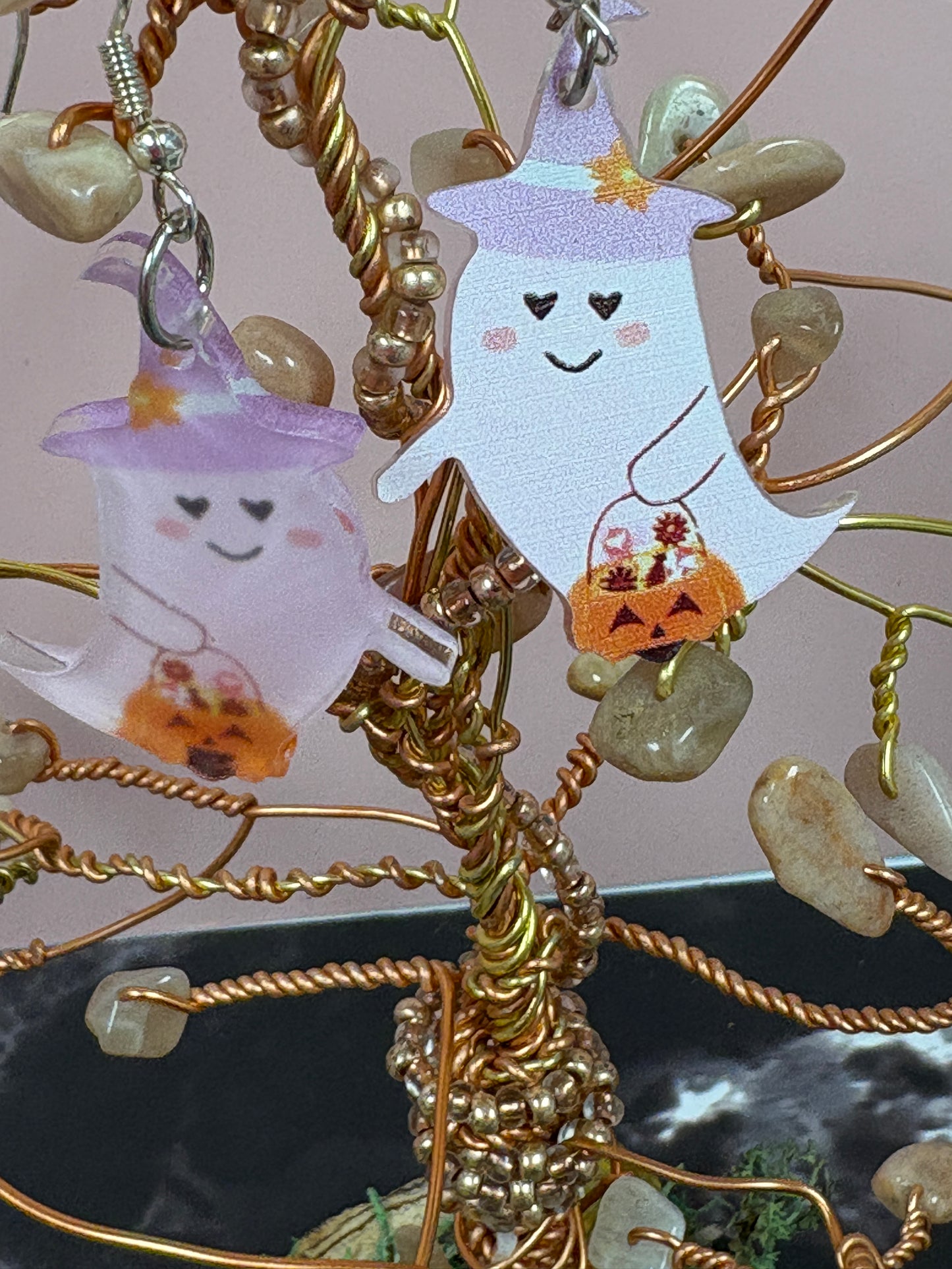 Sweet Ghost Witch Earrings – Pastel Halloween Dangle Jewelry