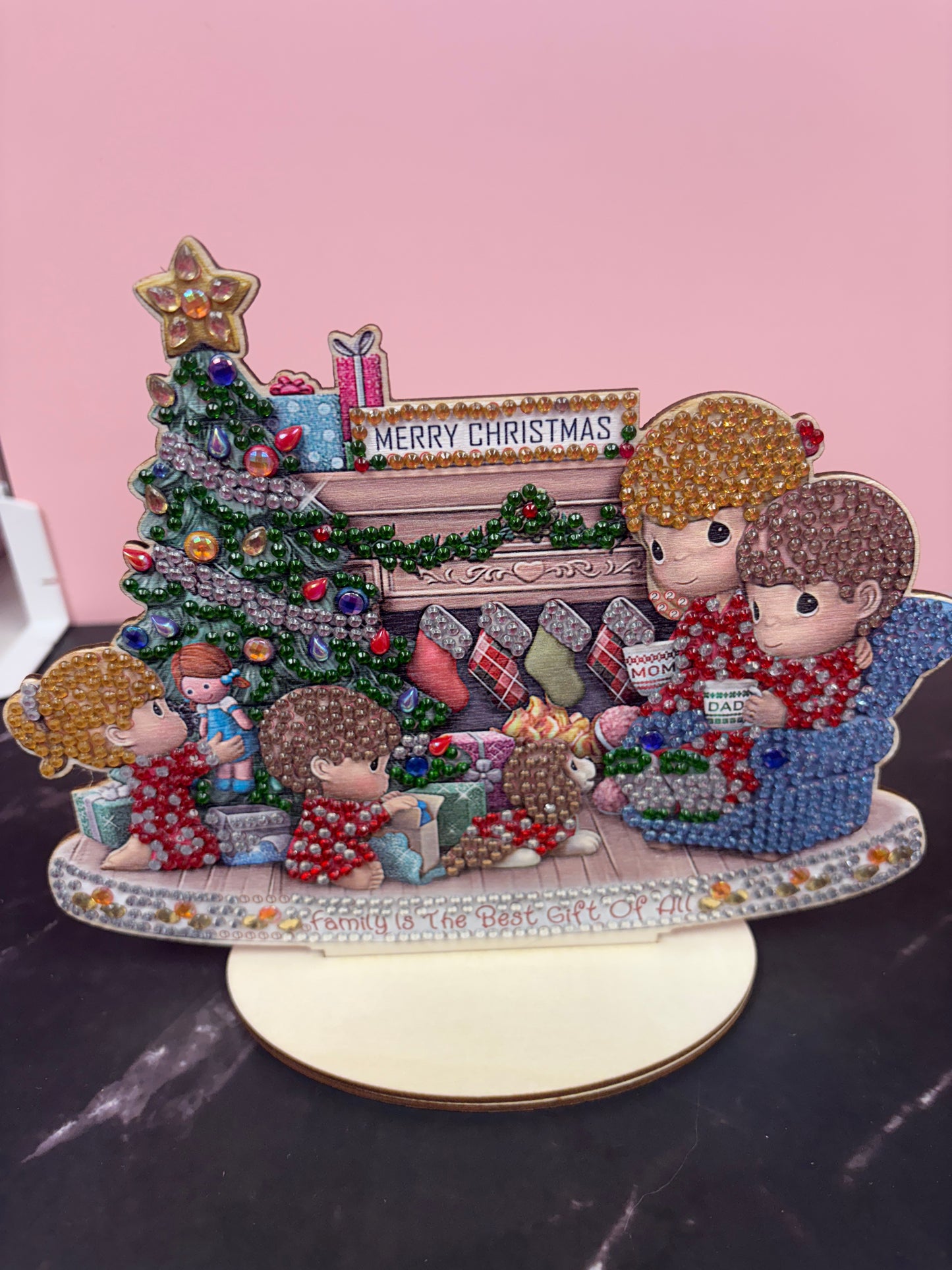 Diamond Art Christmas Table Display – “Family Is the Best Gift of All” (Wooden Base)
