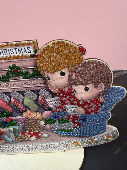 Diamond Art Christmas Table Display – “Family Is the Best Gift of All” (Wooden Base)