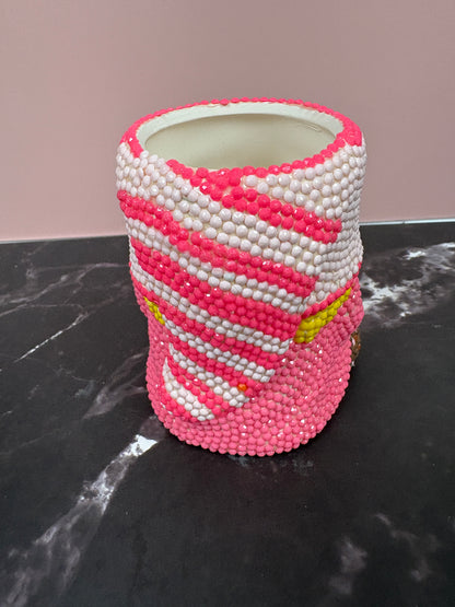 🌸 Diamond Art Gnome Planter – Pink & White Sparkle Pot