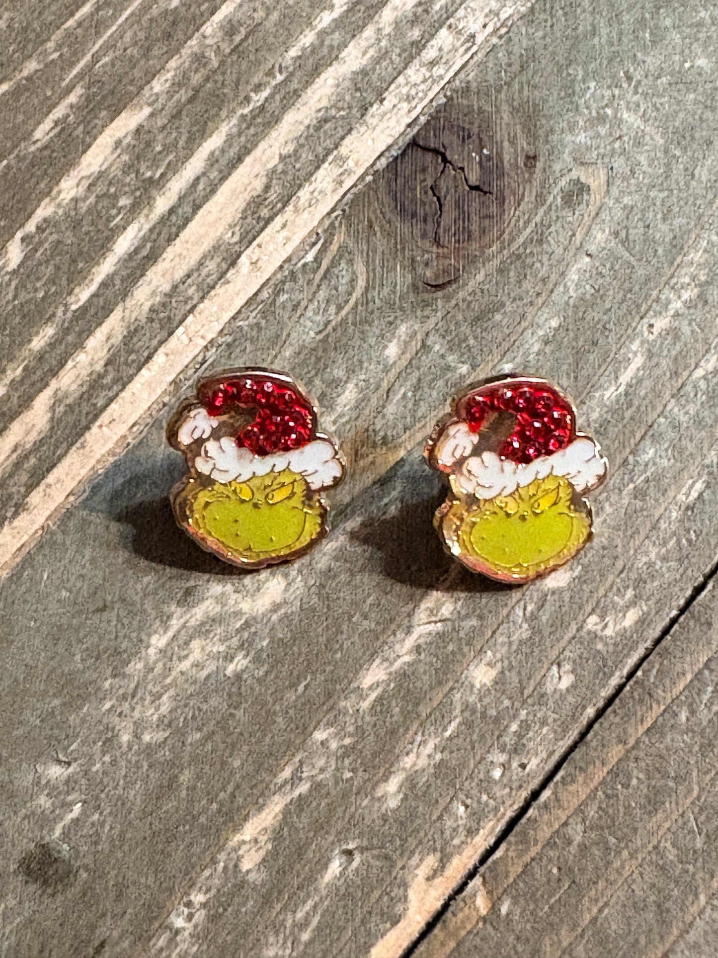 Grinch Sparkle Santa Hat Studs – Glossy Rhinestone Holiday Earrings