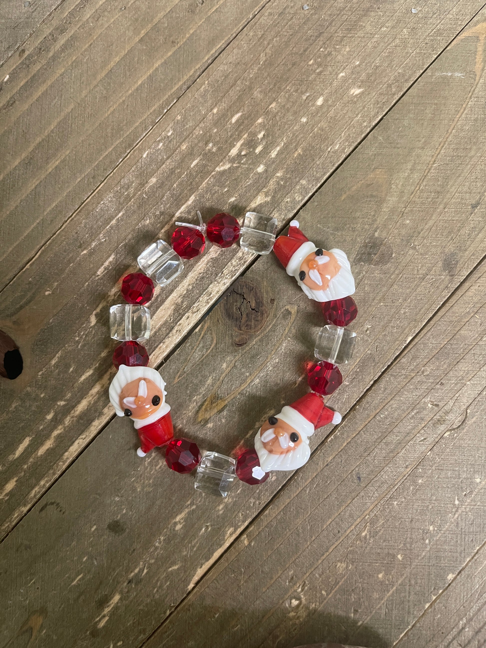 Christmas Red Santa Glass Beaded Elastic/Stretch BraceletPink tiful of LOVE