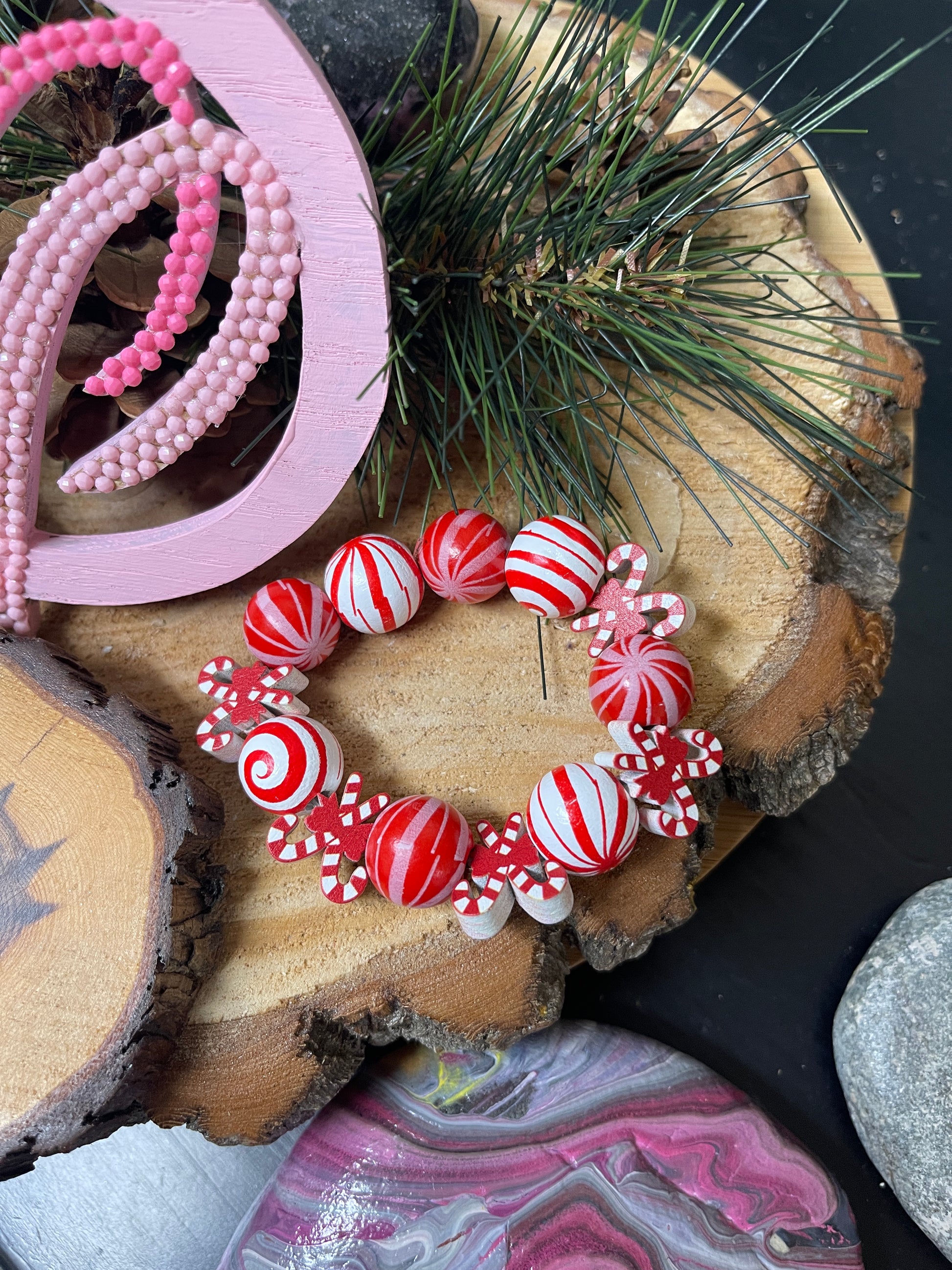 Christmas Bracelet-Candy Cane and Round Wooden Beaded Elastic/Stretch BraceletPink tiful of LOVE