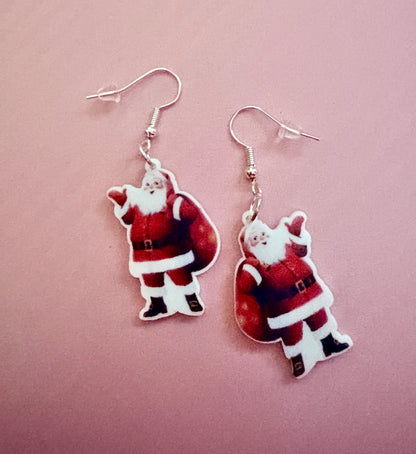 Classic Santa Claus Dangle Earrings – Festive Acrylic Holiday Jewelry