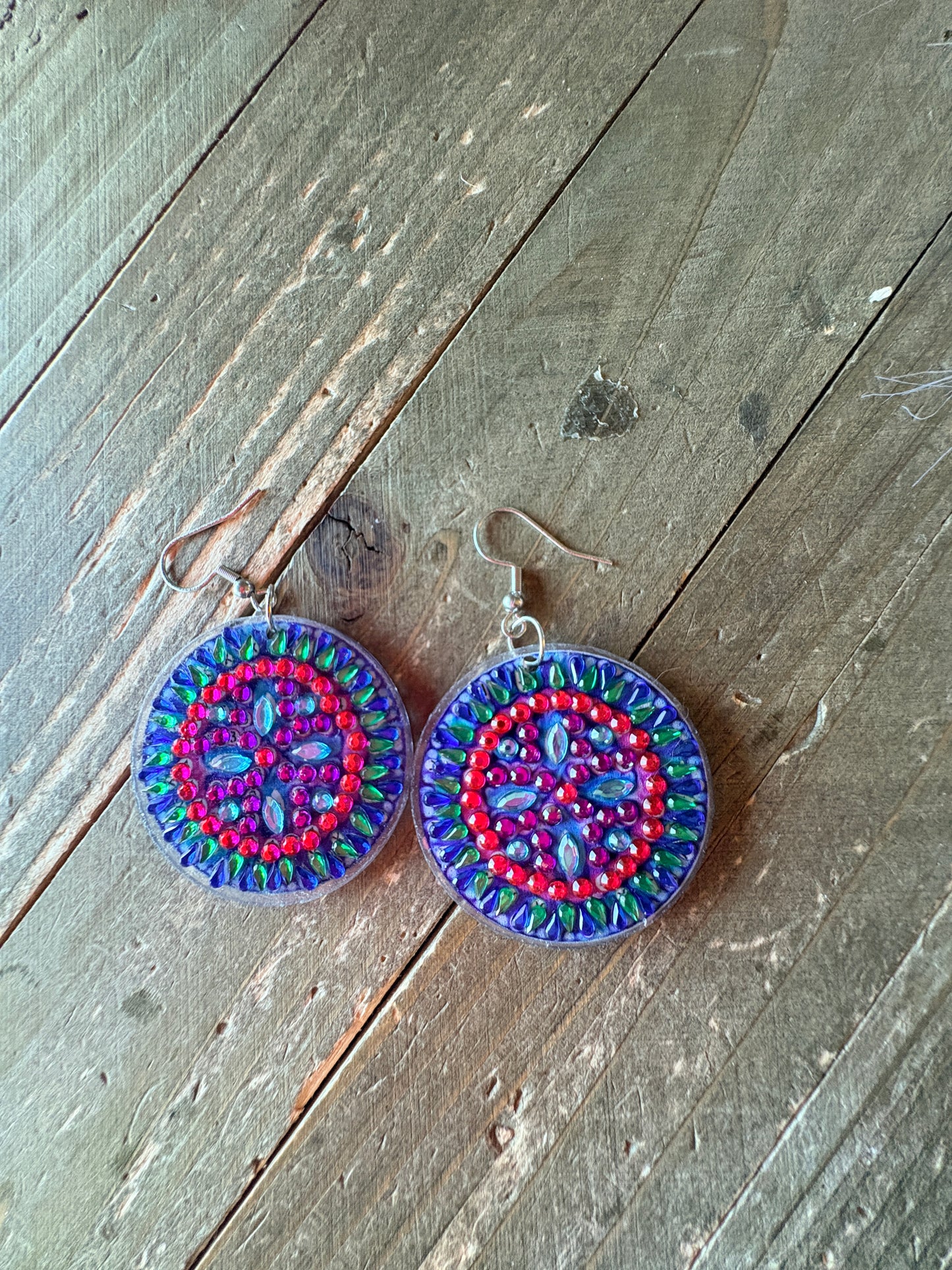 Diamond Painting Round Wire Earrings – Multicolor Gemstone Dangle Earrings