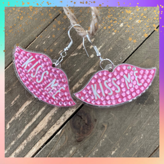 Diamond Art Valentine “Kiss Me” Lips Wire Earrings – Pink Gemstone Dangle Earrings