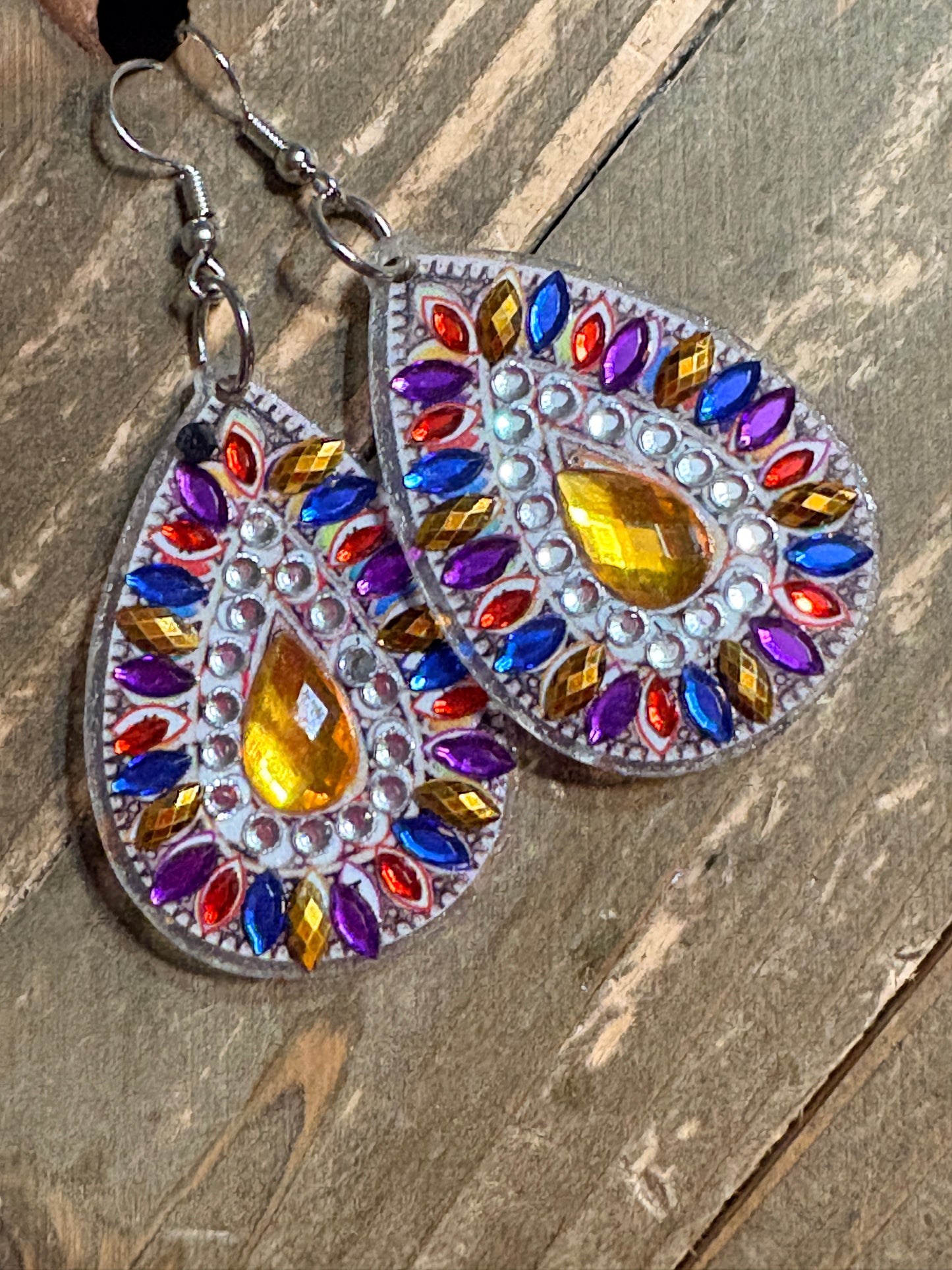Diamond Art Teardrop Dangle Earrings – Multicolor Gemstone Acrylic Wire Earrings