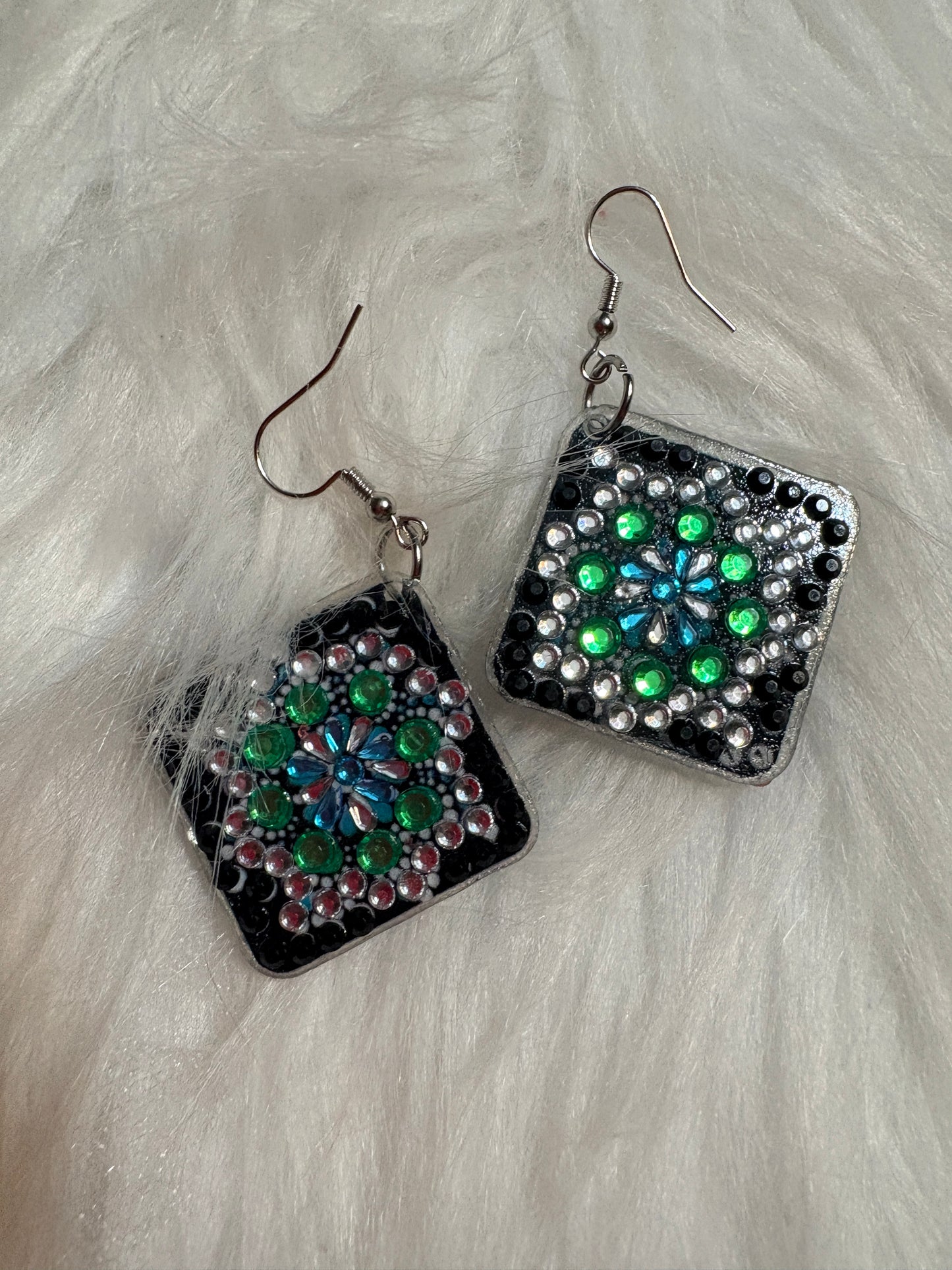 Diamond Art Square Dangle Earrings – Multicolor Gemstone Acrylic Wire Earrings