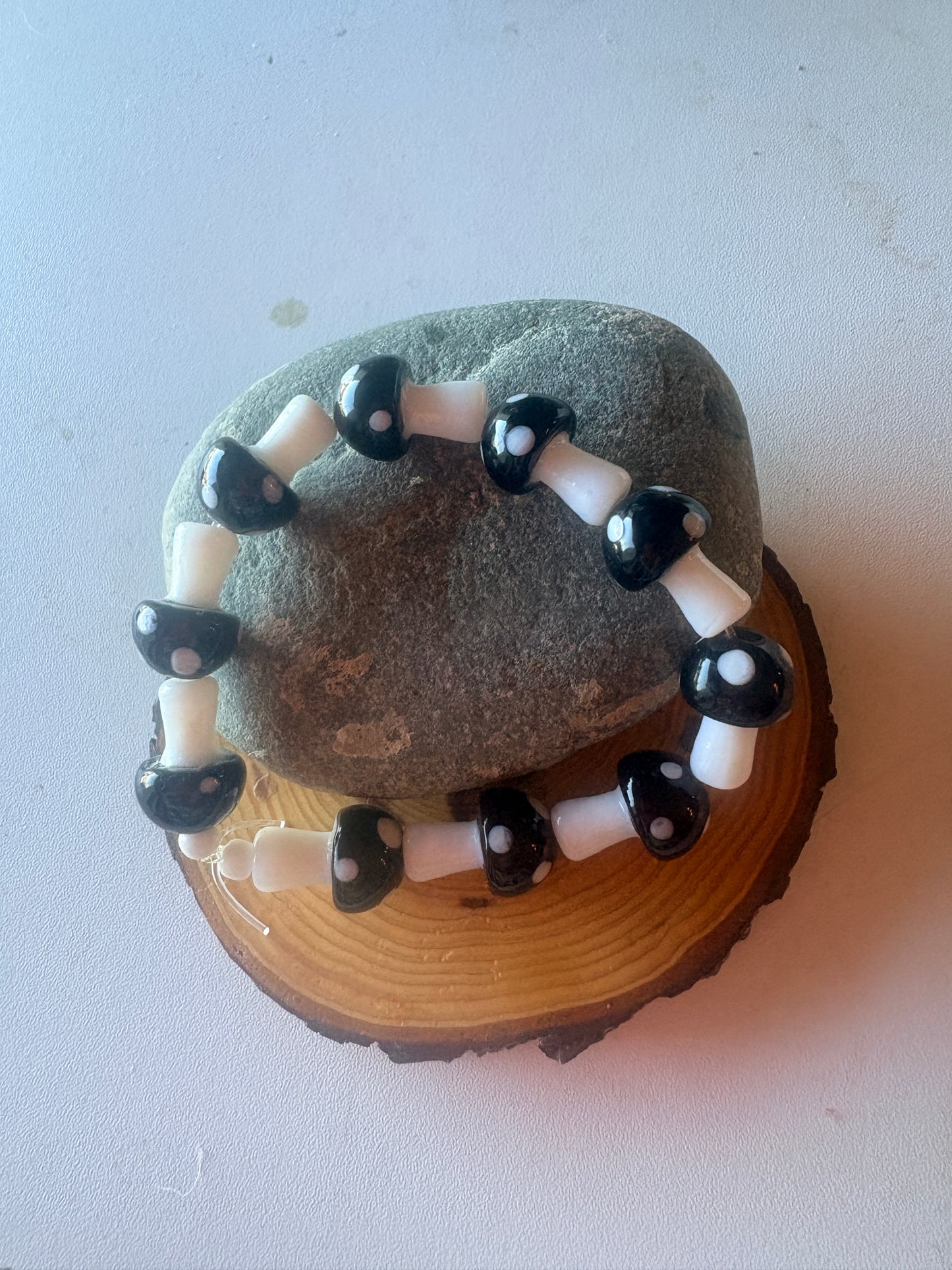 Black White Glass Mushroom Beaded Bracelet – Whimsical