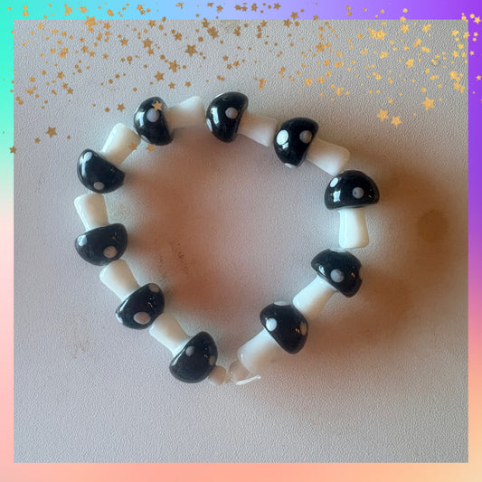Black White Glass Mushroom Beaded Bracelet – Whimsical