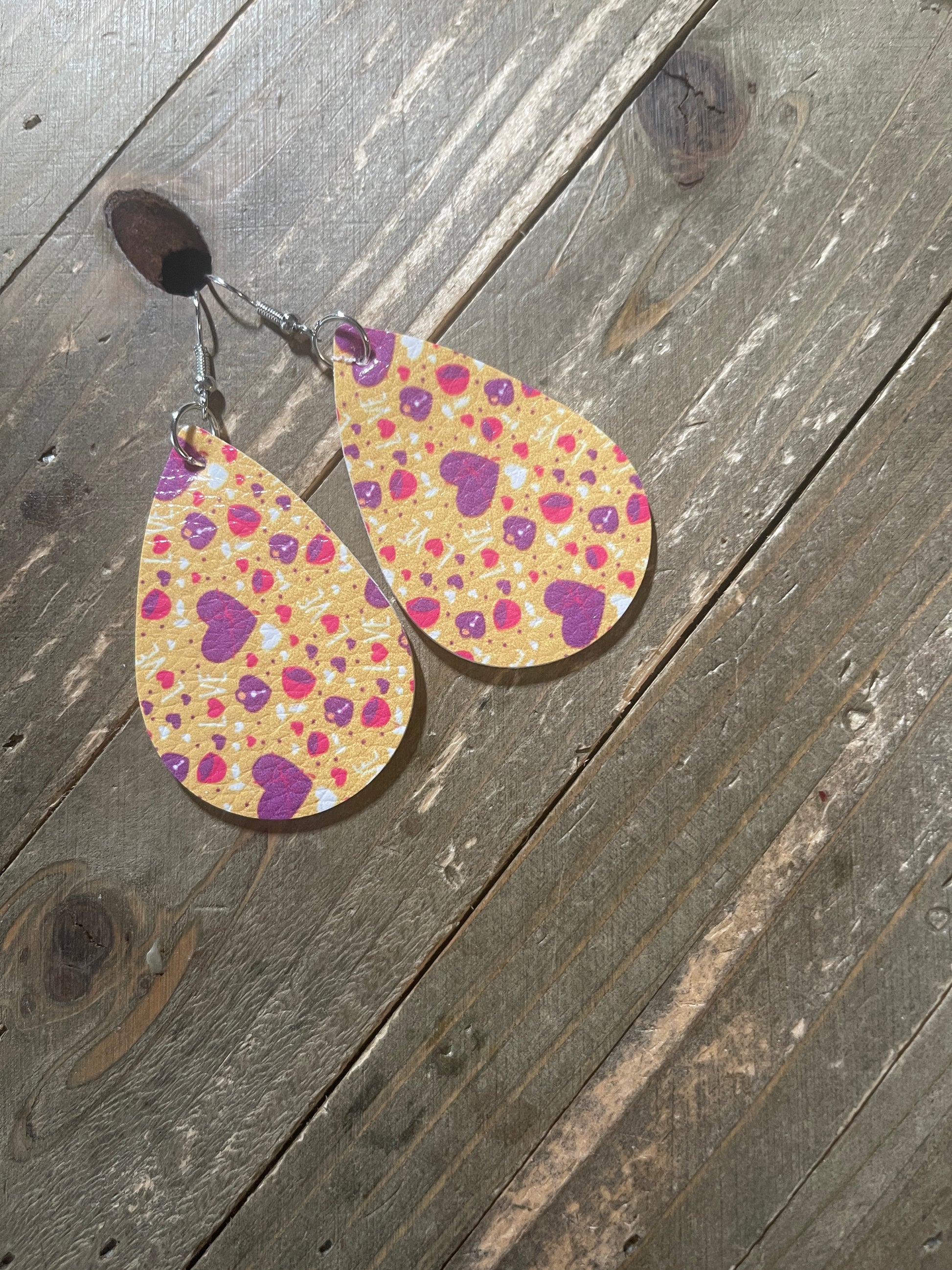 Valentine's Teardrop Assorted Wire EarringsPink tiful of LOVE