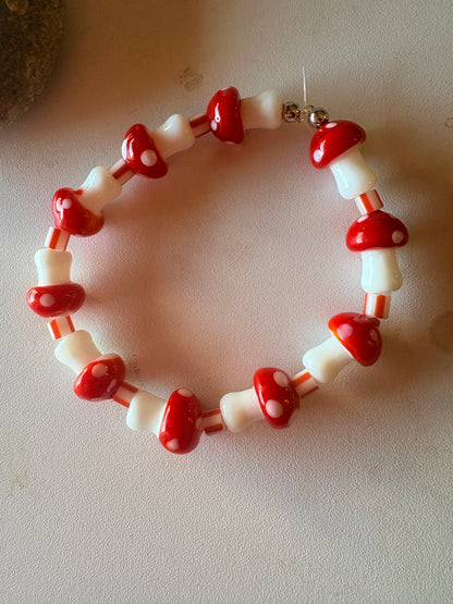 Red Mushroom Lampwork Glass Beaded Bracelet