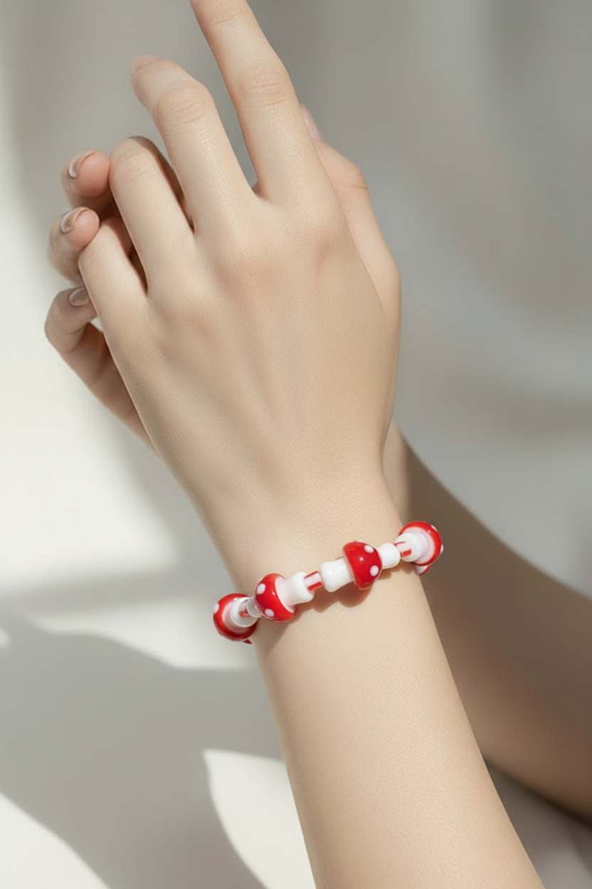 Red Mushroom Lampwork Glass Beaded Bracelet