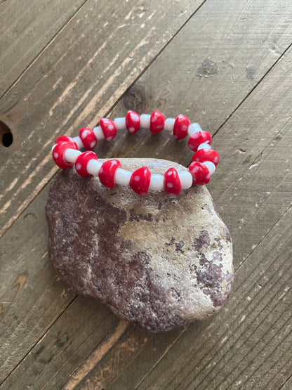 Lampwork Red Mushroom Glass Beaded Elastic/Stretch BraceletPink tiful of LOVE
