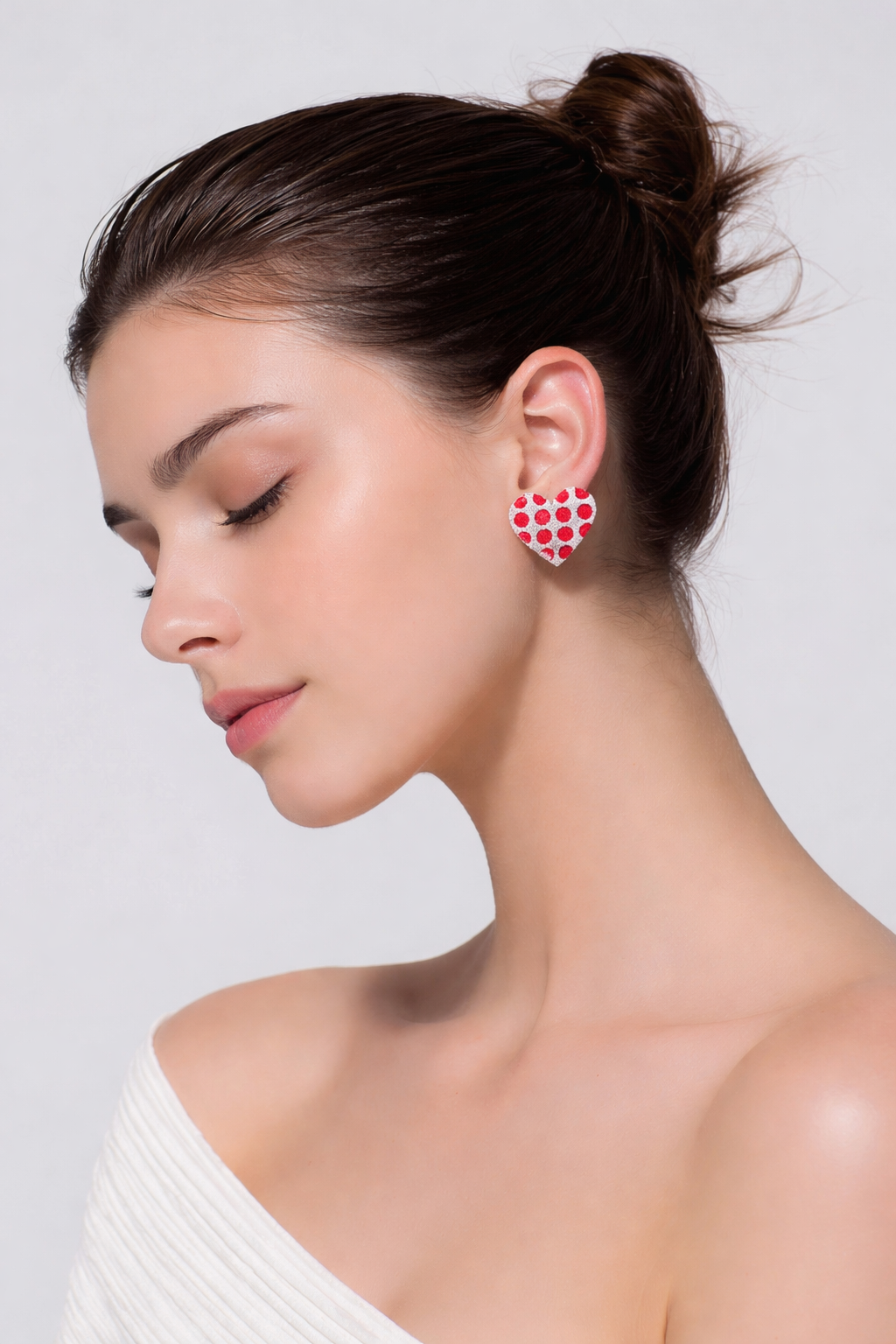 Red Polka Dot Heart Stud Earrings – Glitter Heart Design
