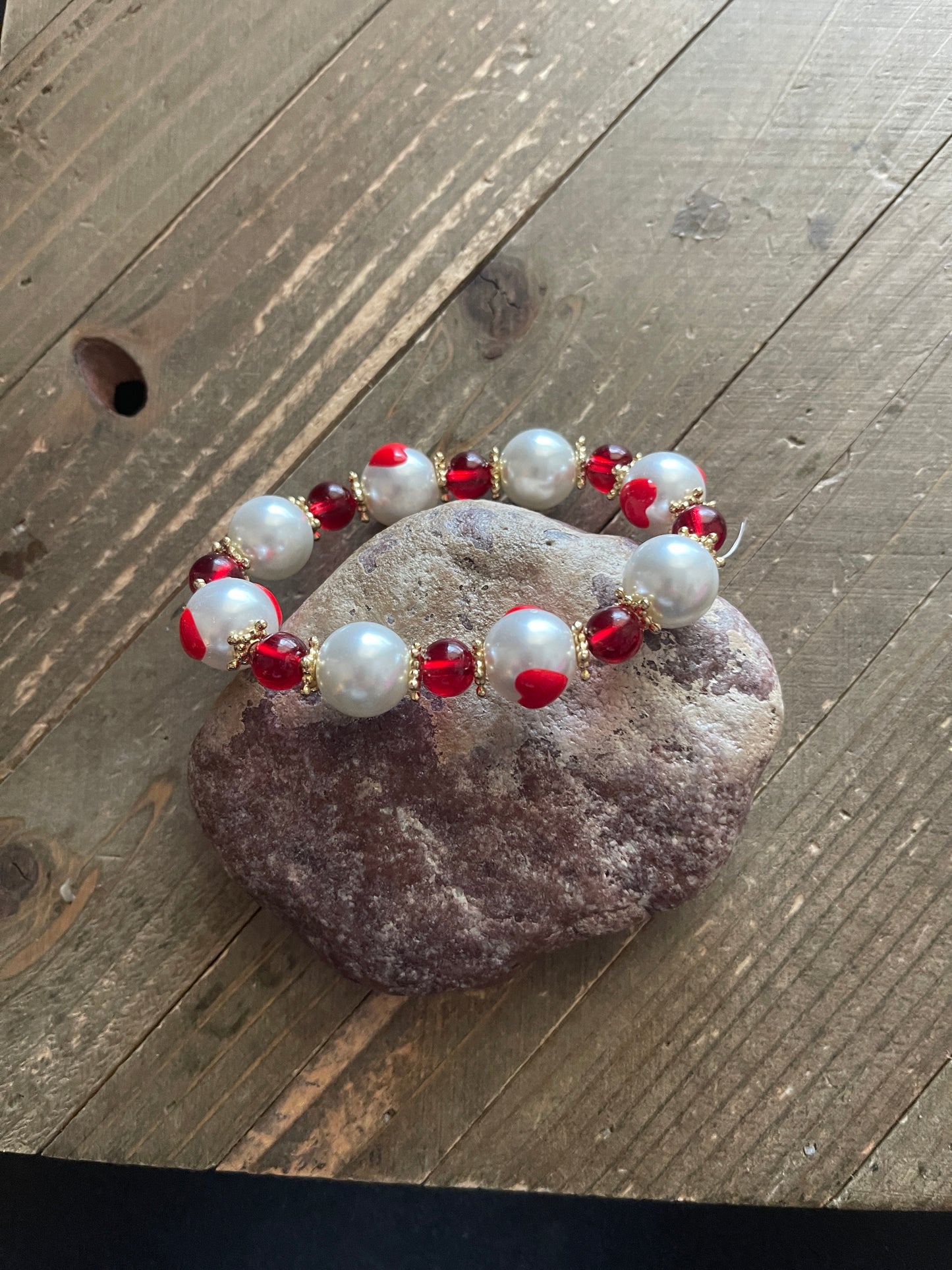 Red Heart Pearl Beaded Stretch bracelet-Valentine Jewelry