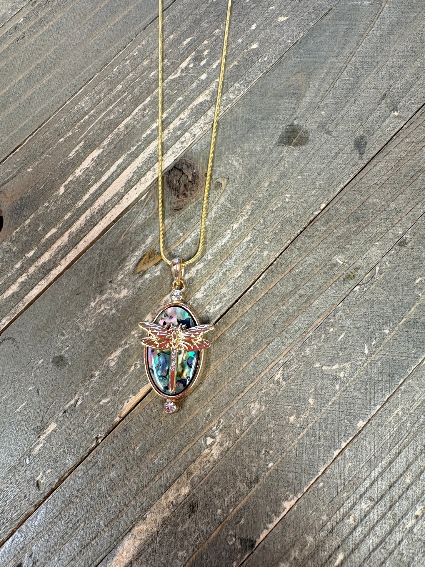 Iridescent Dragonfly Oval Pendant Necklace – Rhinestone Gold Chain Jewelry