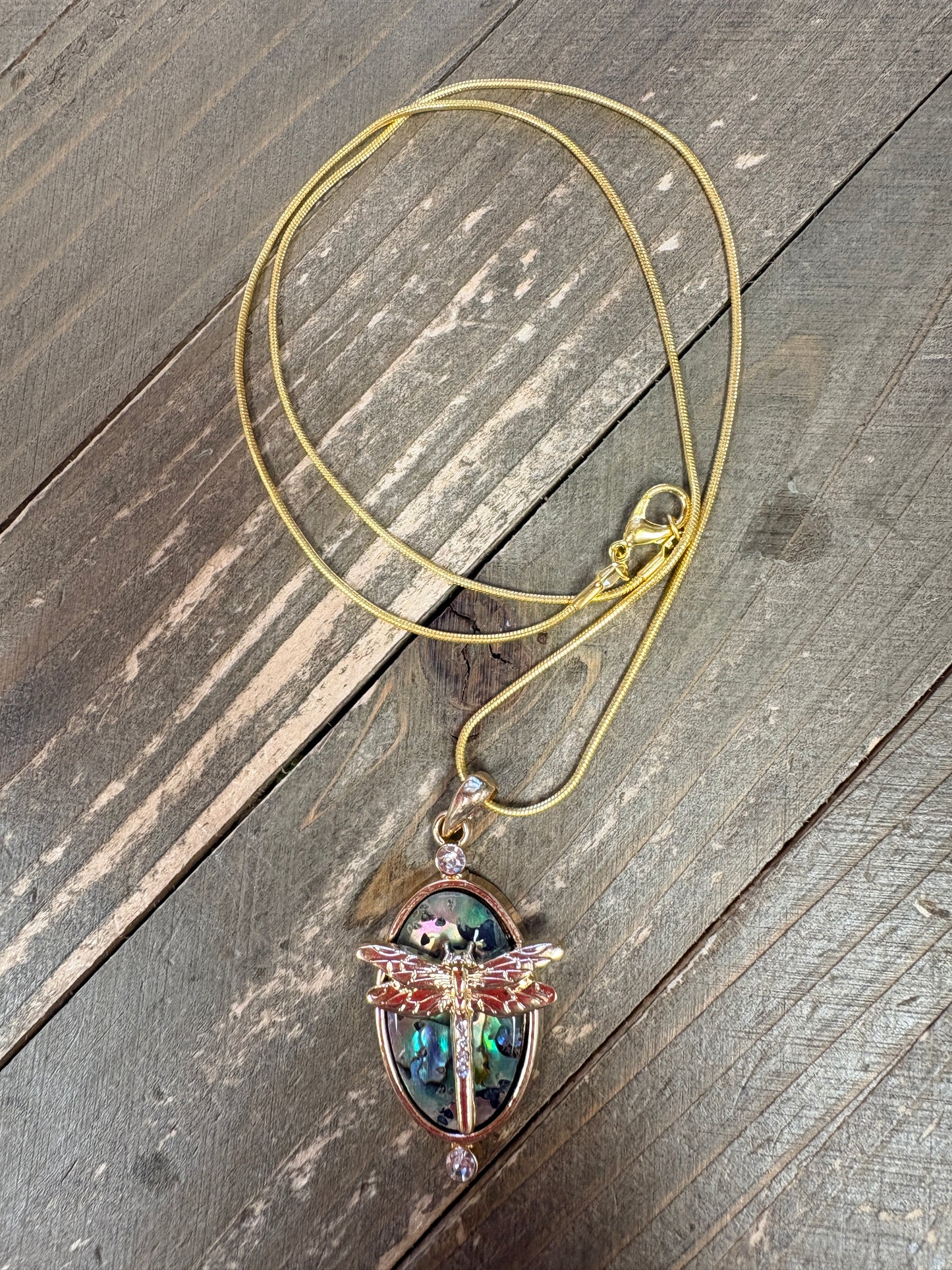 Iridescent Dragonfly Oval Pendant Necklace – Rhinestone Gold Chain Jewelry