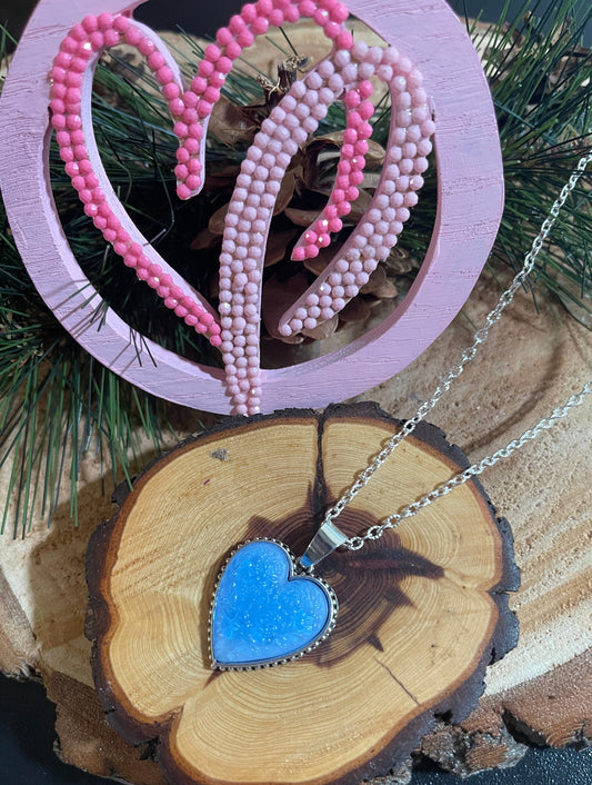 Blue Embossed Floral Heart Pendant on a Silver chain NecklacePink tiful of LOVE