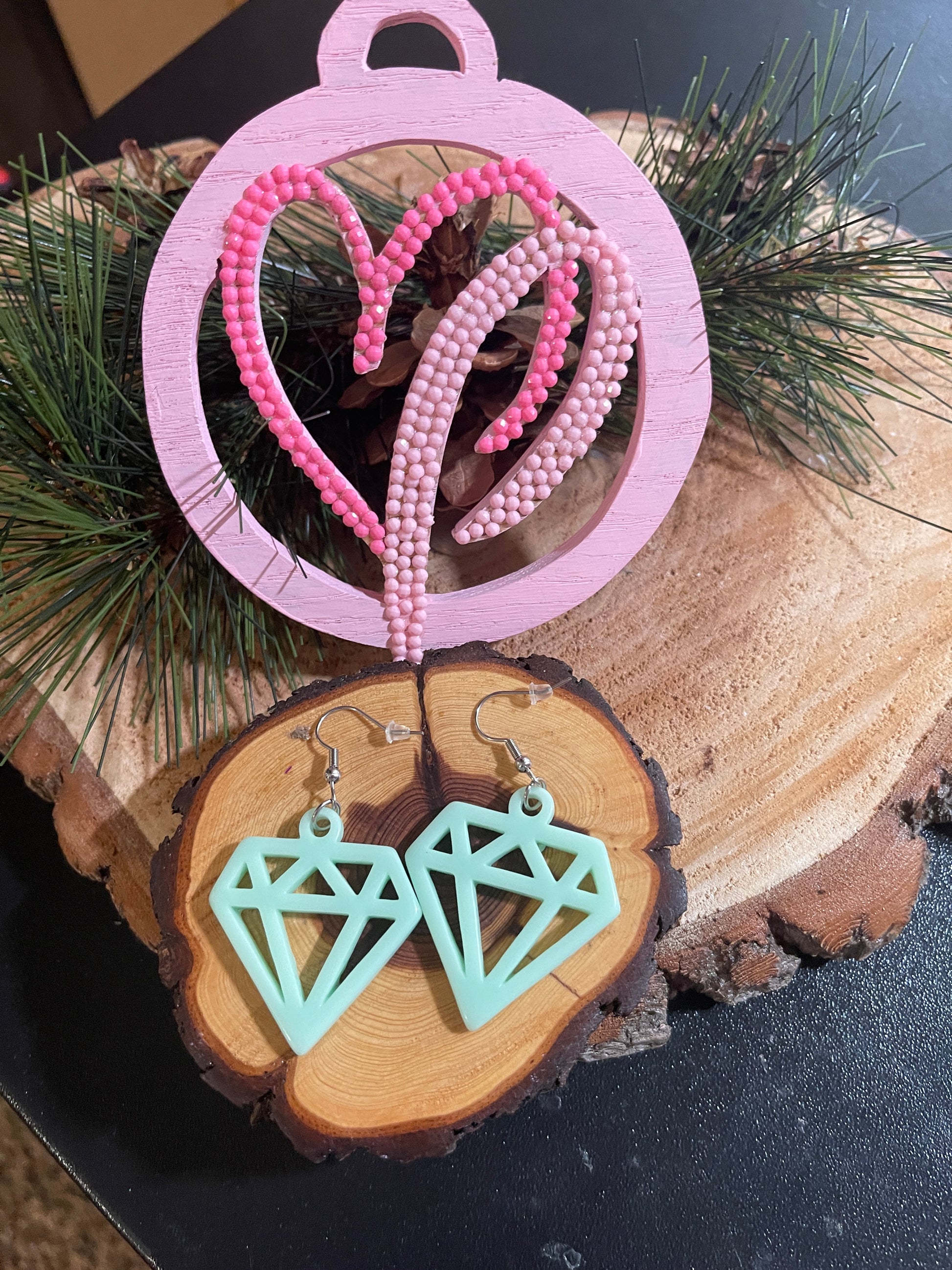 Geometric Acrylic Wire Earrings-4Pink tiful of LOVE
