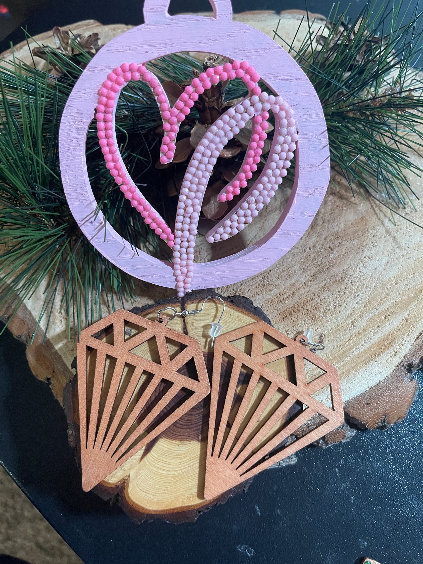 Geometric Wooden Wire Earrings-3Pink tiful of LOVE
