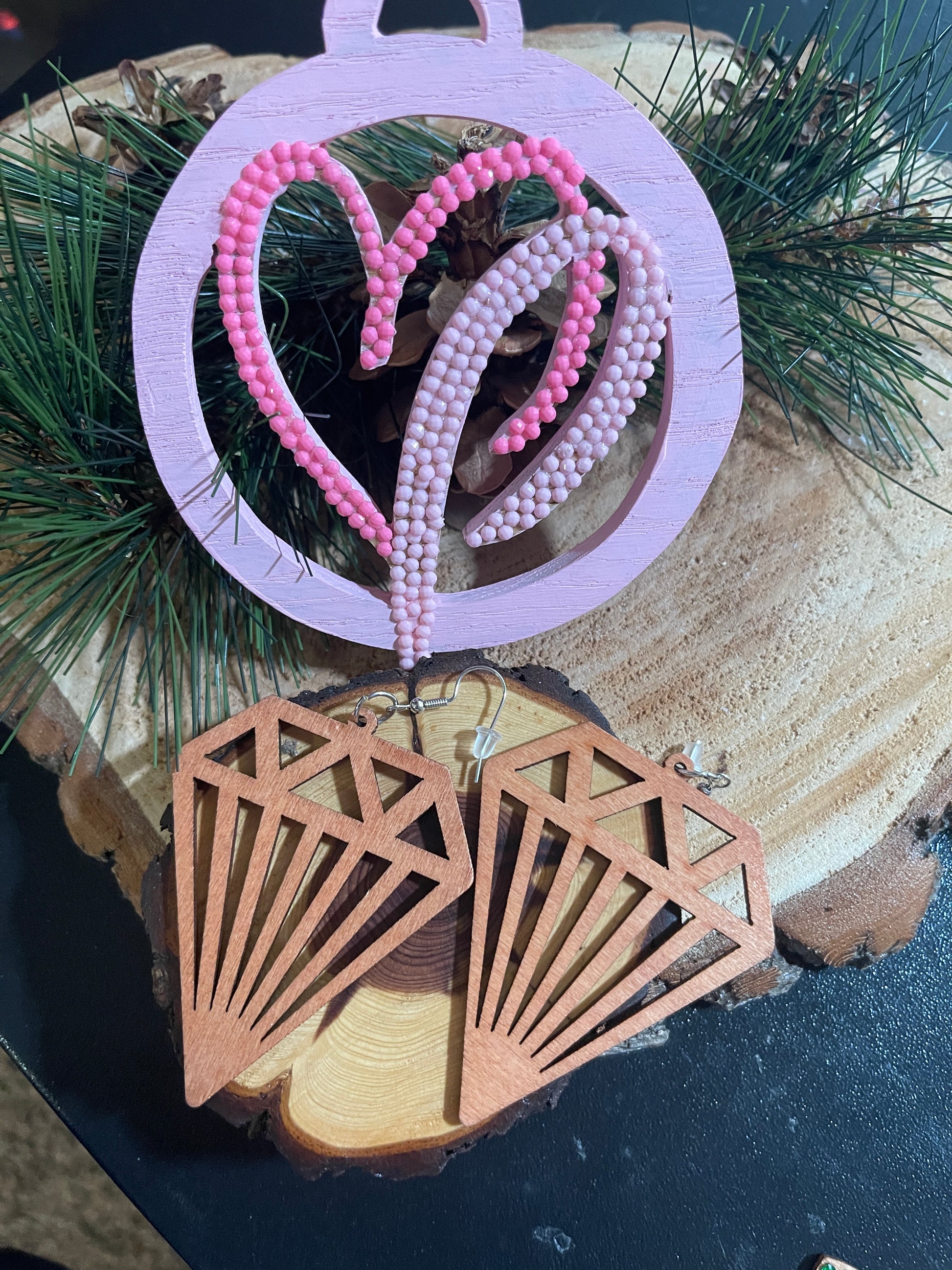 Geometric Wooden Wire Earrings-3Pink tiful of LOVE