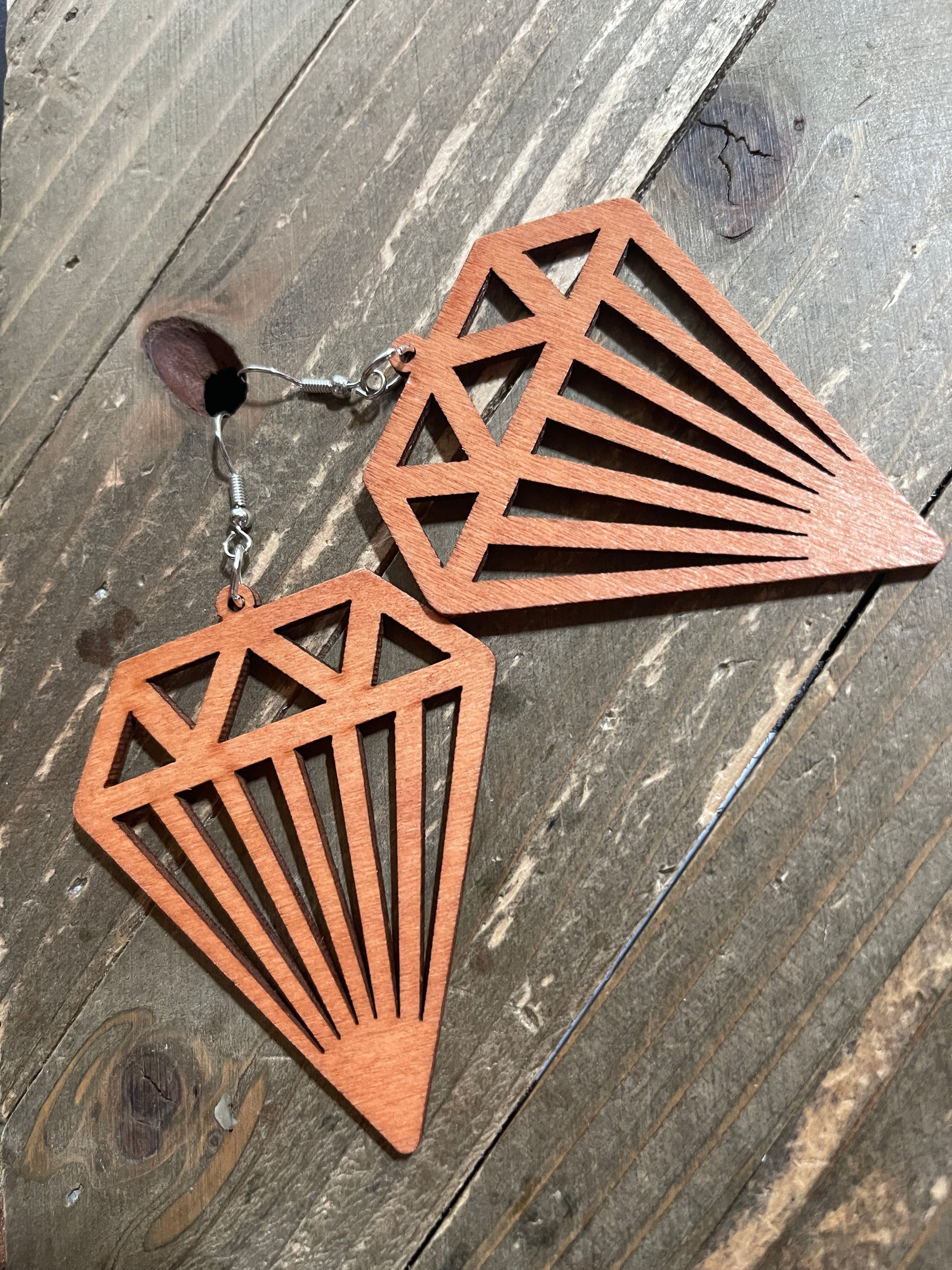 Geometric Wooden Wire Earrings-3Pink tiful of LOVE
