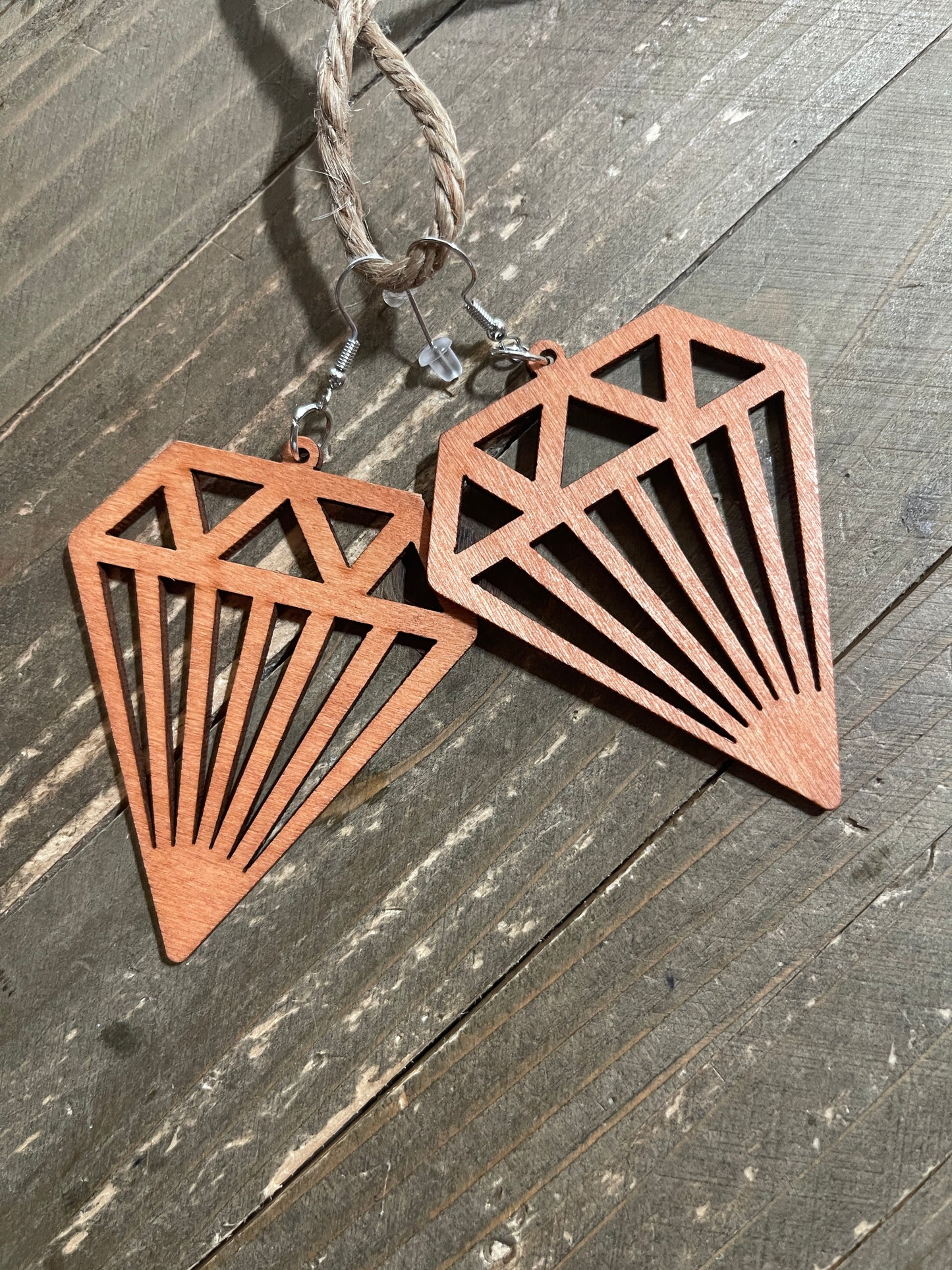 Geometric Wooden Wire Earrings-3Pink tiful of LOVE