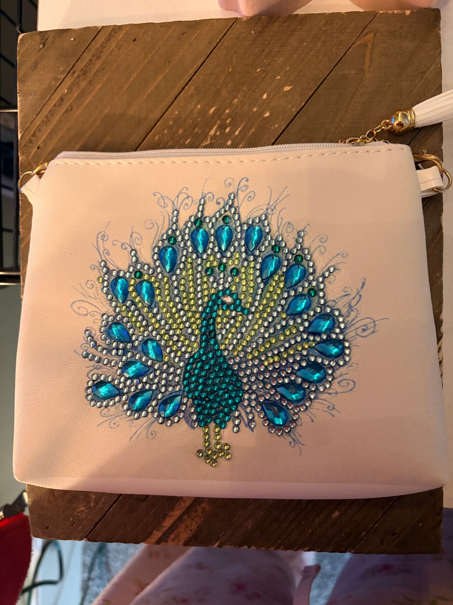Diamond Art Peacock Purse – Rhinestone Vinyl Clutch with Gold Chain