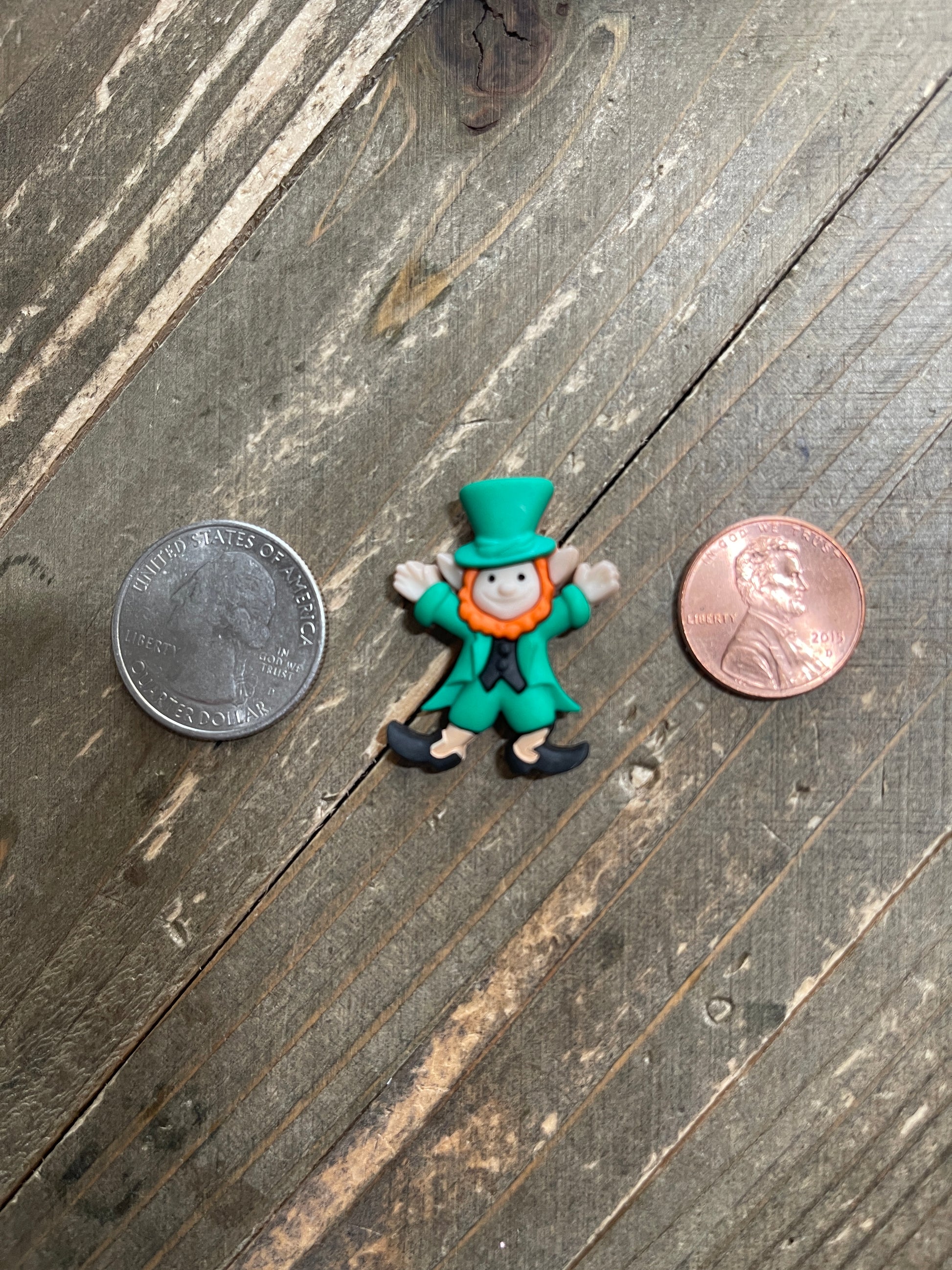 Leprechaun Stud EarringsPink tiful of LOVE