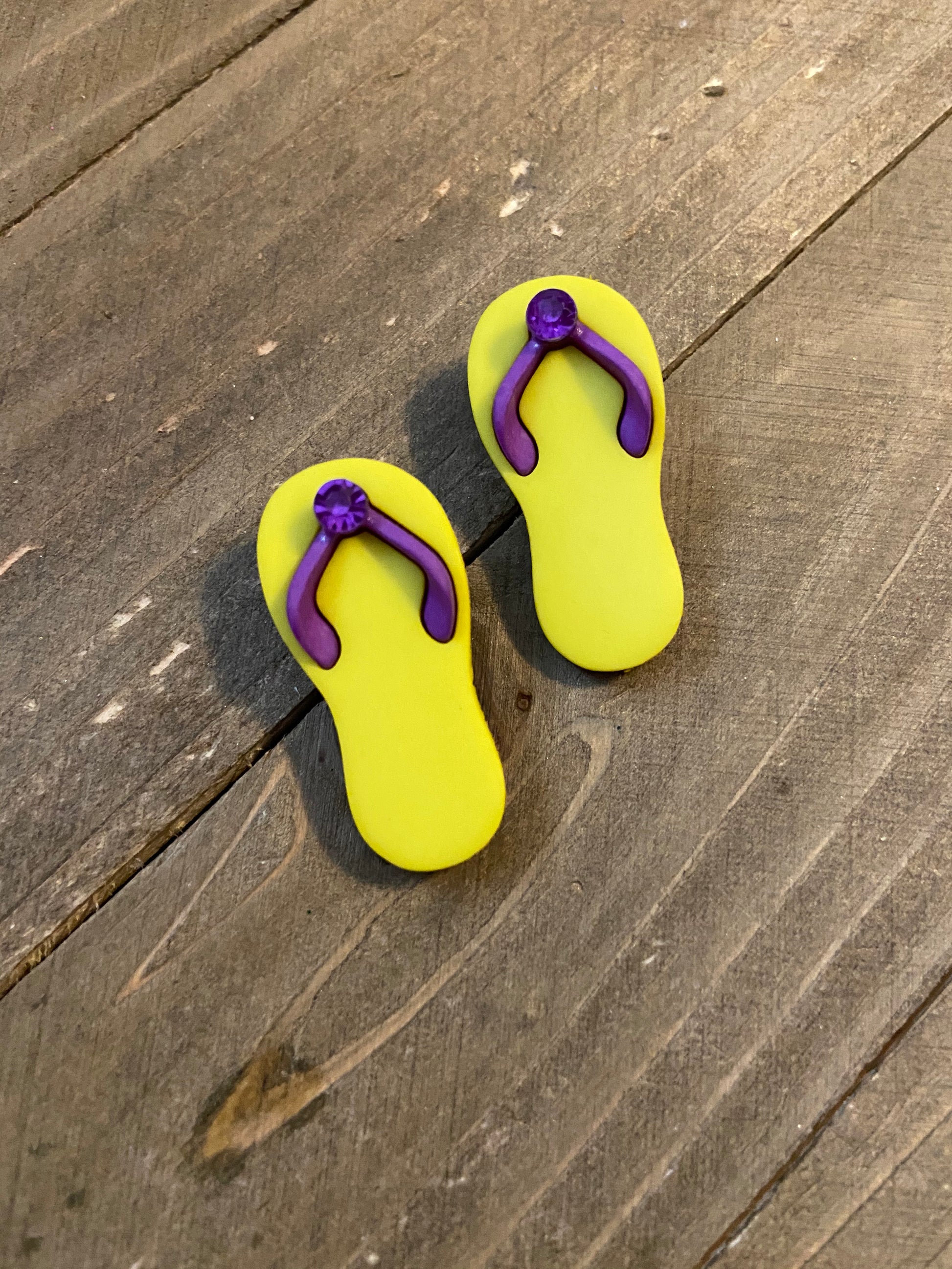 Chic Flip Flop Post EarringsPink tiful of LOVE