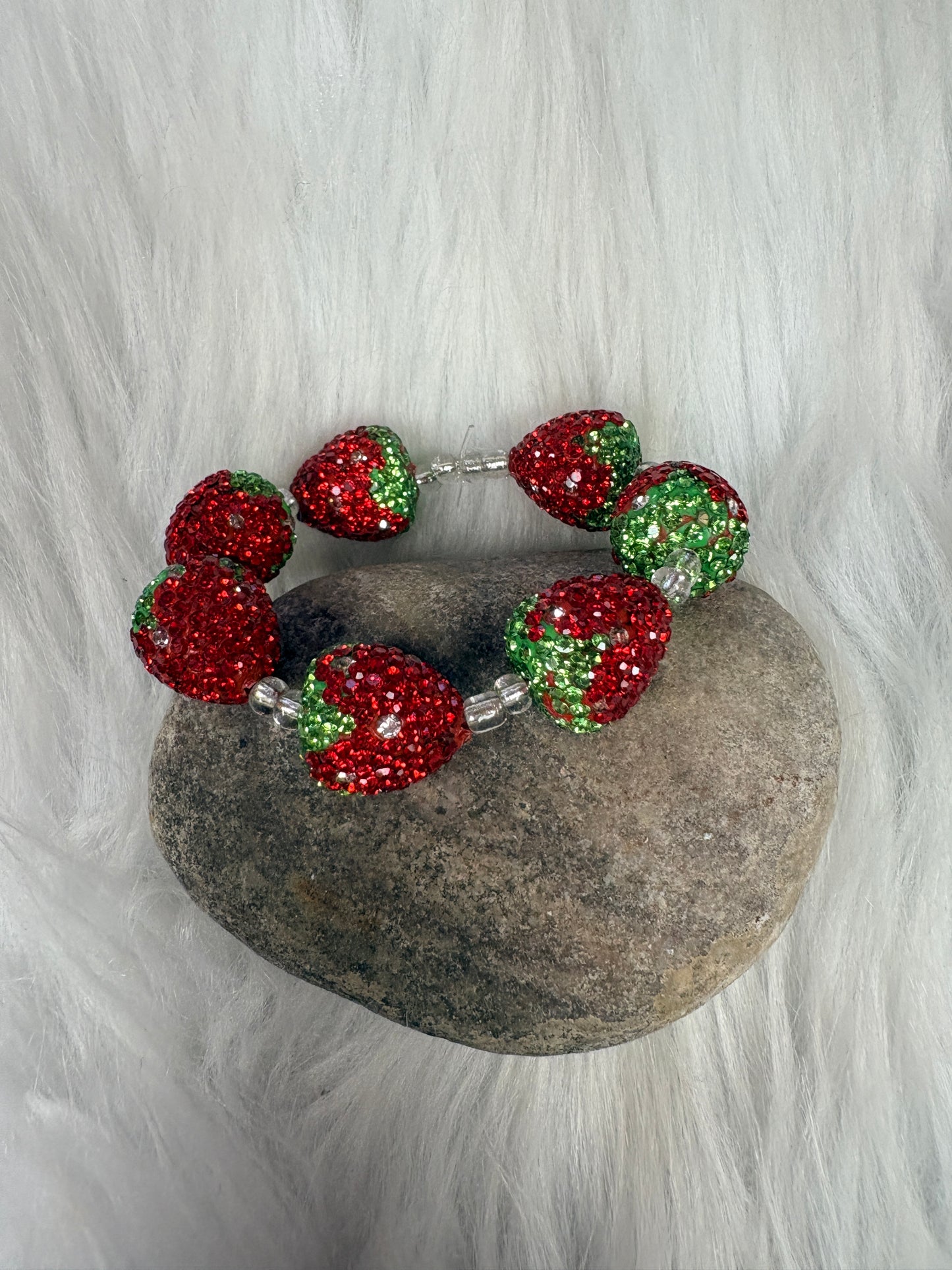 Red Rhinestone Heart Stretch Bracelet – Sparkly Bling Beaded Jewelry