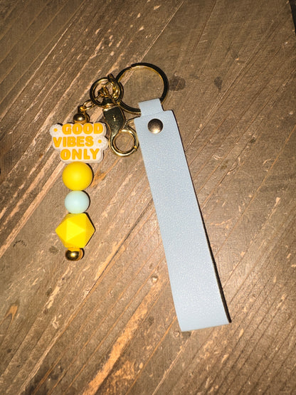 Good Vibes Only Beaded Keychain – Silicone Bead Wristlet Charm with Gold Hardware