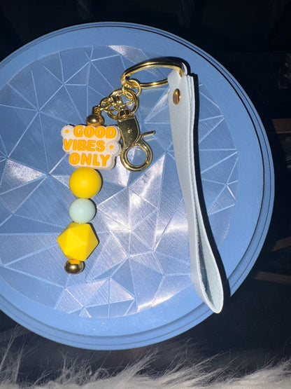 Good Vibes Only Beaded Keychain – Silicone Bead Wristlet Charm with Gold Hardware